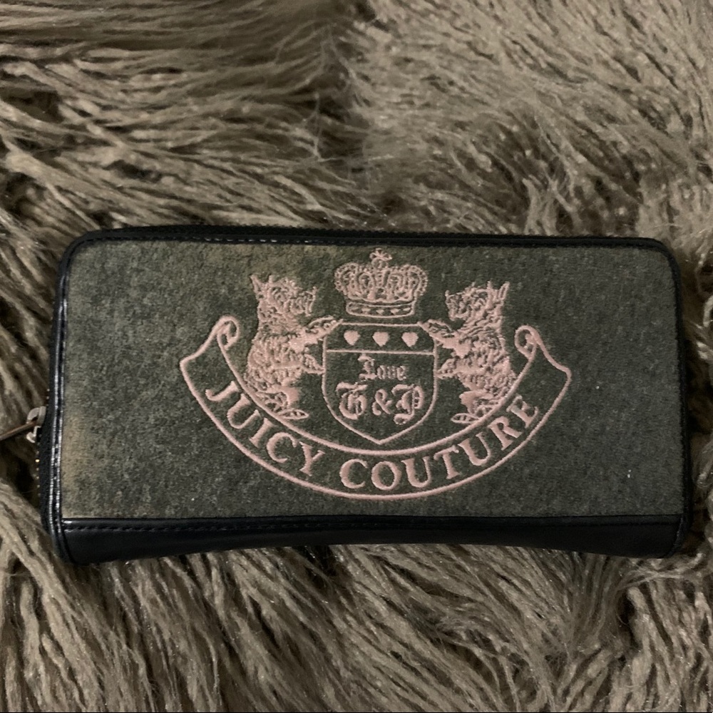 Juicy Couture Velour Wallet
